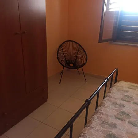 Hannie's House Apartment Bova Marina